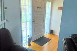 1040 S Hermitage Rd, Hermitage, PA 16148 - Photo 4