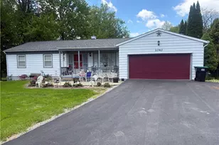 1040 S Hermitage Rd, Hermitage, PA 16148 - Photo 2