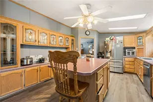 275 Adamik, Jefferson/Mather, PA 15322 - Photo 16