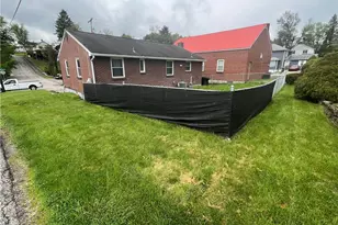 102 Johnston Rd, Bentleyville, PA 15314 - Photo 4
