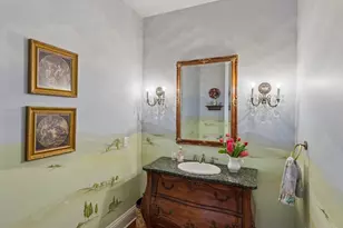 2208 S Villa Dr, Hampton, PA 15044 - Photo 10