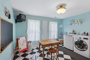 2208 S Villa Dr, Hampton, PA 15044 - Photo 14