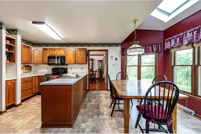 10282 Twin Hill, Pittsburgh, PA 15090 - Photo 6