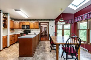 10282 Twin Hill, Pittsburgh, PA 15090 - Photo 6
