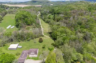 466 Walker Dr, Center Township-Homer City, PA 15701 - Photo 4