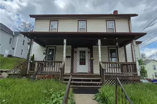 77 W Main St, Greenville Boro, PA 16125 - Photo 1
