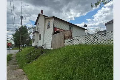 77 W Main St, Greenville Boro, PA 16125 - Photo 32