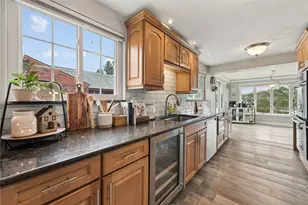 5667 Janet Dr, Bethel Park, PA 15236 - Photo 2