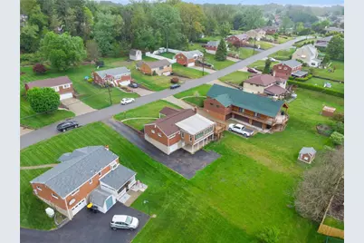 5667 Janet Dr, Bethel Park, PA 15236 - Photo 30