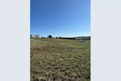 0 Hunter Dr, Scottdale, PA 15683 - Photo 1