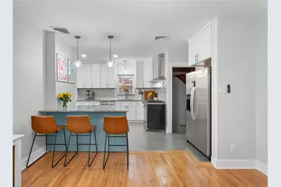 6373 Ebdy St, Pittsburgh, PA 15217 - Photo 12