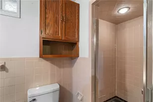 6373 Ebdy St, Pittsburgh, PA 15217 - Photo 34