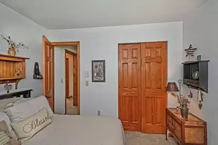 638 Knoll Ln, Upper Burrell, PA 15613 - Photo 16