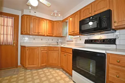 801 Highview Rd, Baldwin Twp, PA 15234 - Photo 12