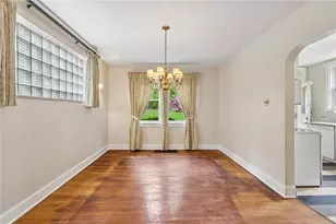 4048 Cloverlea St, Pittsburgh, PA 15227 - Photo 8