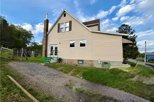 197 State Rte 1026, Cowanshanock Township, PA 16222 - Photo 4