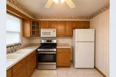 4801 Coleridge St, Pittsburgh, PA 15201 - Photo 12