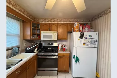 4801 Coleridge St, Pittsburgh, PA 15201 - Photo 6