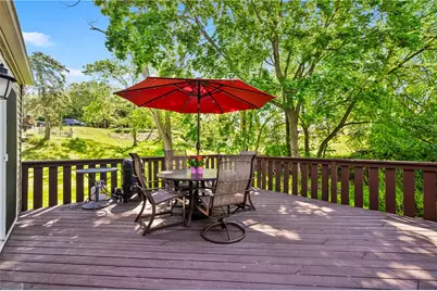 1 Pearl Ave, Ross Twp, PA 15229 - Photo 6