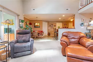 425 Chestnut Ln, Allegheny Township, PA 15613 - Photo 8