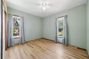 403 N 6th St, Youngwood, PA 15697 - Photo 16