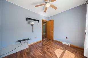 403 N 6th St, Youngwood, PA 15697 - Photo 22