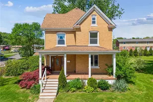 403 N 6th St, Youngwood, PA 15697 - Photo 1