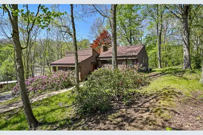 5435 Beechnut Dr, Richland, PA 15044 - Photo 1