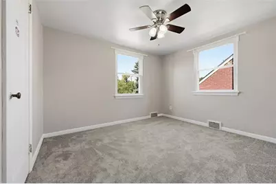 3215 Shadyway Dr, Pittsburgh, PA 15227 - Photo 14