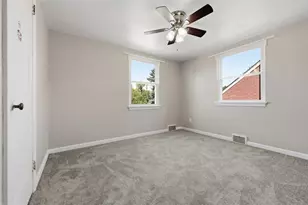 3215 Shadyway Dr, Pittsburgh, PA 15227 - Photo 14