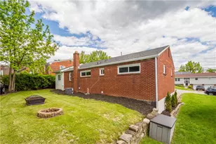 2416 N Meadowcroft, Pittsburgh, PA 15216 - Photo 28