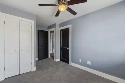 47 Estella Ave, Pittsburgh, PA 15211 - Photo 24