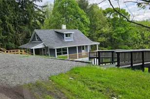 132 Cherry Tree Rd, Brownsville, PA 15442 - Photo 2