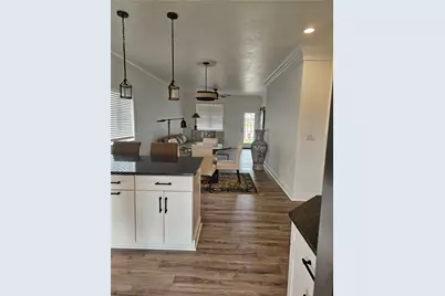 801 Wimbledon  Drive, Mount Pleasant Township, PA 15666 - Photo 2