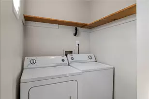2104 Timberglen Dr, North Fayette, PA 15126 - Photo 24