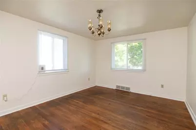 311 S 7th Street, Youngwood, PA 15697 - Photo 12