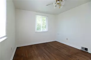 311 S 7th St, Youngwood, PA 15697 - Photo 26