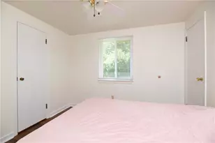 311 S 7th St, Youngwood, PA 15697 - Photo 24