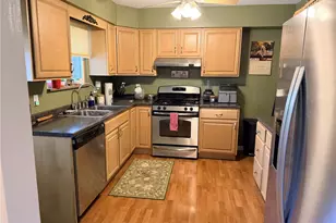 190 Oak Manor Dr, Harrison Township, PA 15065 - Photo 6