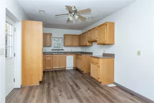 400 W Fulton St, Butler, PA 16001 - Photo 8