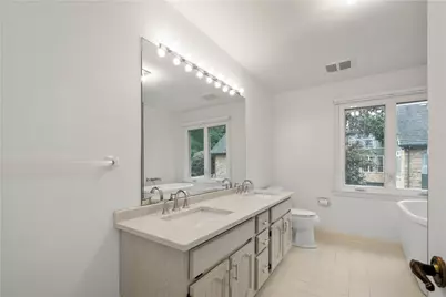 2343 Golfview Dr, Pittsburgh, PA 15241 - Photo 24