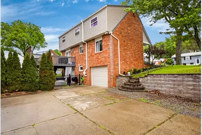 1521 Fernledge Dr, Pittsburgh, PA 15101 - Photo 6