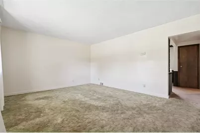 415 Elwyn Avenue, Springdale Boro, PA 15144 - Photo 6