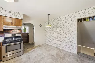 415 Elwyn Ave, Springdale Boro, PA 15144 - Photo 14