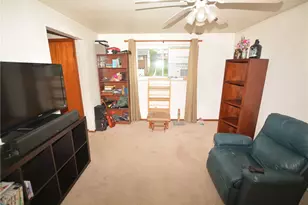 204 Lee Ave, Ross Twp, PA 15237 - Photo 6