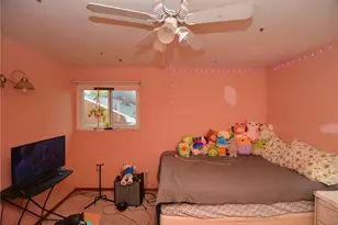 204 Lee Ave, Ross Twp, PA 15237 - Photo 22