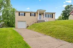 124 Clover Dr, Center Township, PA 15061 - Photo 2