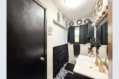 127 N Cascade St, New Castle, PA 16101 - Photo 10