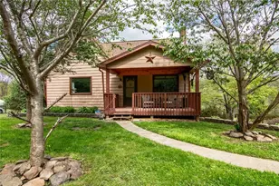 1093 Saxonburg Blvd, Clinton Township, PA 16056 - Photo 1
