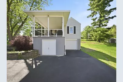 1749 Brodhead Road, Moon/Crescent Twp, PA 15108 - Photo 28